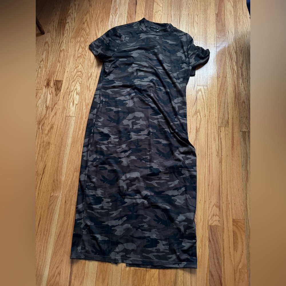 Ladies size 3x SHEIN camouflage bodycon dress